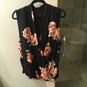 🔥CLEARANCE!🔥 a.n.a. A New Day matte satin sleeveless blouse